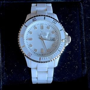 Unisex White Toywatch plasteramic